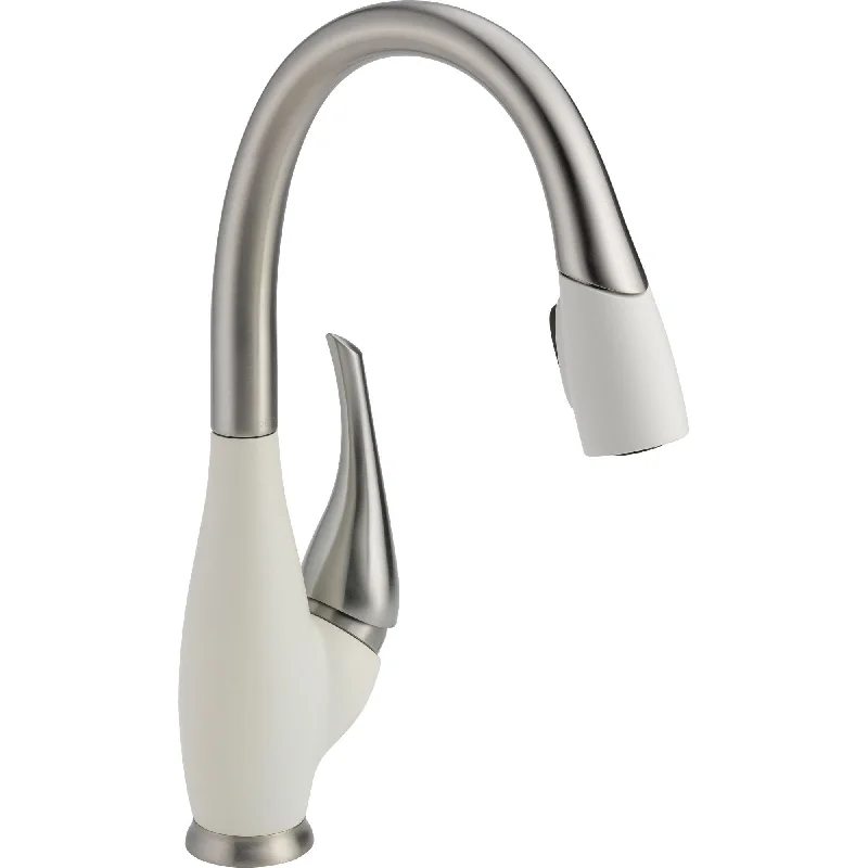 Delta Fuse Stainless Steel / White Pull-Down Spray Kitchen Sink Faucet 573003